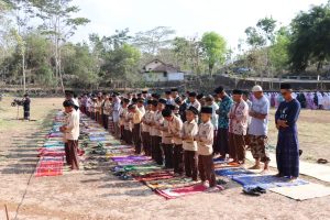 Peringatan Tradisi HUT KORPRI, Unit Korpri Polda DIY Gelar Shalat Istisqa Di Purwosari