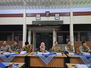 Wujudkan Pemilu 2024 Bersih, Demokratis, Dan Berintegritas Pengawas Pemilu Kecamatan Kretek Gelar Deklarasi Komitmen Bersama