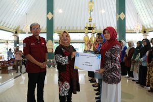 Lomba Tanam Timun Baby Bupati Sleman Cup Berjalan Tiga Bulan Hasilkan Rp 258 Juta