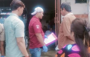 Didi Warga Sungai Ulak Lapor Polisi Atas Kematian Ikan Dikolamnya Diduga Akibat Limbah Pabrik Tahu