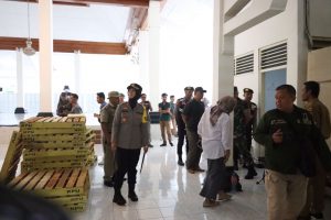 Pastikan Keamanan Logistik Pemilu, Kapolres Kulonprogo Cek Gudang Logistik KPU Kulonprogo