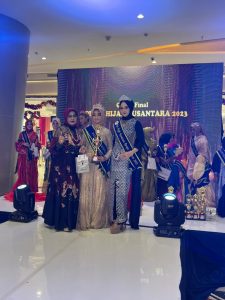 Nadira Putri Dwinova Siswi SMPN 12 Padang Berhasil Menjadi Winner Putri Hijab Nusantara