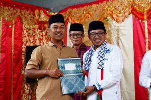 Hadiri Perayaan Waqaf Rumah Tahfizh Muwahid, Bupati Eka Putra Apresiasi Tenaga Pengajar dan Dorongan Orang Tua