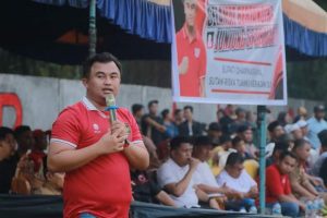 Bupati Tutup Turnamen Sepakbola di Nagari Ampalu