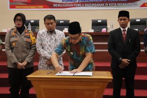 Pemko Payakumbuh Tandatangani Perjanjian Hibah Daerah untuk Pilkada 2024