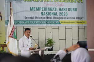 Bupati H. Khairunas: Regrouping Sekolah Adalah Amanat Peraturan