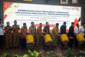 Hadiri Peresmian Program Rajo Labiah, Bupati Eka Putra Sampaikan Dukungannya