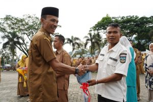 Bupati H. Khairunas Himbau Seluruh ASN Sukseskan MTQN XL di Solsel