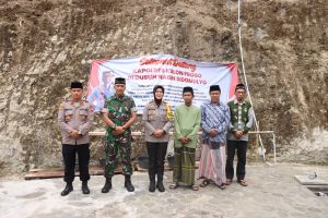 Jumat Curhat Jawab Keluhan Warga, Kapolres Buatkan Sumur Bor