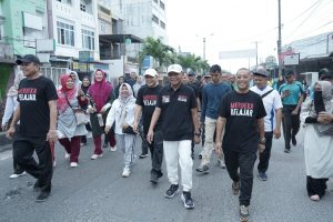 Bupati Asahan Lepas Gerak Jalan Santai Dalam Rangka Hari Guru Nasional dan HUT ke-78 PGRI