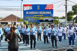 Sambut Hut Pangkalan TNI AL Yogyakarta Gelar Olahraga Bersama