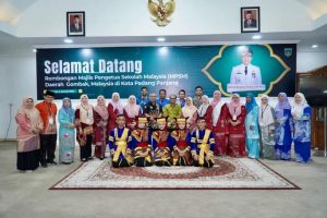 Kerja Sama Program GCE, MPSM Gombak Selangor Kunjungi Padang Panjang
