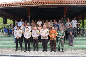 Deklarasi Pemilu Damai Polres Bantul Bersama Warga Kalurahan Wukirsari