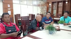 Tursiman Ketua (KS-bara) Menggelar Jumpa Pers dan Mengklarifikasi Terkait Adanya Penyetopan Batu Bara Dijalur Sungai Yang Mengaitkan Nama Diri Nya