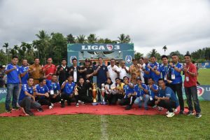 Bupati Padang Pariaman Suhatri Bur Hadiri dan Saksikan Langsung Pertandingan Final Sepak Bola Liga 3 Sumatera Barat