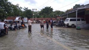 Sungai Temelat Meluap, 29 Rumah di Desa Ciptodadi I Terendam Banjir