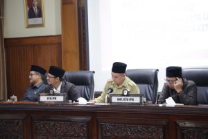 Sidang Parpurna DPRD Terjadi Saling Adu Argumen Menuju Pemilu Berintegritas