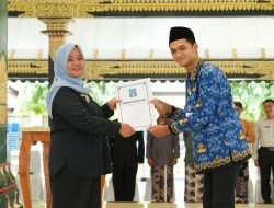 Bupati Sleman Serahkan  SK DAN Ambil Sumpah  Janji PNS di Lingkungan Pemkab  Sleman