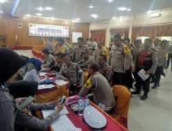 Polres Kuansing Laksanakan Pemeriksaan Kesehatan Personil Dalam Rangka Pengamanan PAM TPS Pemilu 2024