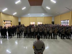Ratusan Personil Kepolisian Bergerak Ke Lokasi TPS Pemilu 2024   