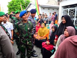Bersama Jajaran Forkopimda Provinsi Riau, Danlanud Roesmin Nurjadin Dampingi Gubri Tinjau Kelancaran Pemungutan Suara