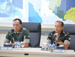 Danrem 031/Wira Bima Menerima Junjungan Irdam I/Bukit Barisan