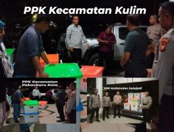 Pergeseran Kotak Suara Hasil Pleno PPK Dari 3 Kecamatan Dikawal Ketat Personel Polresta Pekanbaru