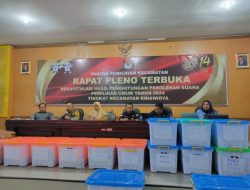 Rapat Pleno Terbuka Hasil Pemilu 2024 diPPK Kec. Binawidya Sukses Digelar, Polsek Tampan Lakukan Pengamanan dan Pengawalan Extra Ketat