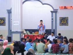 Hadiri Isra’ Mi’raj Di Padang Petok, Bupati Sabar AS Minta Masyarakat Ramaikan Masjid