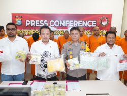 Dalam Bulan Februari 2024, Direktorat Reserse Narkoba Polda Riau Berhasil Menangkap 13 Tersangka Narkoba Jaringan Internasional Dengan Barang Bukti 19 Kg Sabu