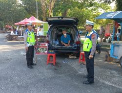 Subsatgas Ditlantas Polda Riau Ops Tertib Ramadhan 1445 H Gatur Sore di Pasar Ramadhan