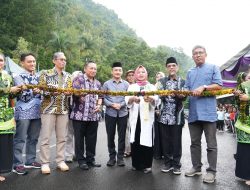 Dukung Pariwisata Melalui Peningkatan UMKM, Bupati Sleman Buka Pasar Takjil Kaliurang #3