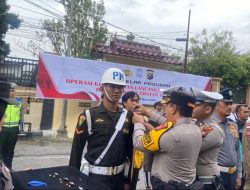 Kapolresta Pekanbaru Pimpin Apel Gelar Pasukan Ops Keselamatan Lancang Kuning 2024