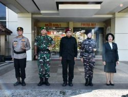 Danlanal Yogyakarta Hadiri Apel Gelar Pasukan Ketupat Progo 2024 Polda DIY