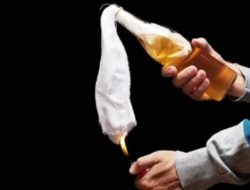 Toko Hamzah Batik Dilempar Botol Kaca Berisi Minyak Tanah Orang Tak di Kenal