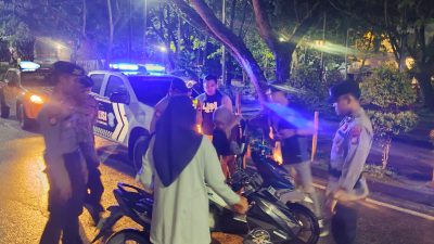 Antisipasi Kejahatan Jalanan dan C3, Personil Gabungan Polres Inhil Gelar Patroli Blue Light 