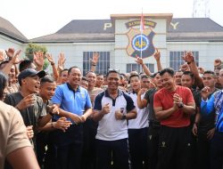 Pererat Kebersamaan dan Kerjasama Jelang Hari Bhayangkara ke-78, Polda DIY Gelar Olah Raga Bersama TNI-POLRI