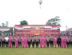 Kapolda Riau Pimpin Upacara Kenaikan Pangkat Personel Polda Riau Periode Juli 2024