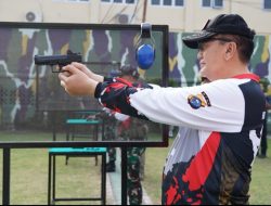 Memperingati Hari Bhayangkara Ke 78, Polda Riau Menggelar Lomba Menembak Bersama Jurnalis