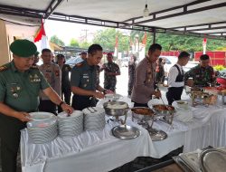 Momentum HUT Bhayangkara, Danramil Kec. Limapuluh dan Kec. Sail Sambangi Mapolsek Limapuluh 