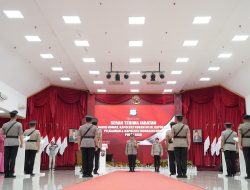 Kapolda Riau Pimpin Sertijab Pergantian 3 Kapolres dan Kabid Humas