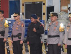 Apel Pengantaran Jenazah Alm Iptu I Made Parko Dipimpin Wakapolda Riau