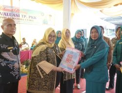 Tim Evaluasi Pola Asuh Anak Remaja Tingkat Provinsi Sumatera Utara Kunjungi Desa Sei Halim Hasak Kabupaten Asahan