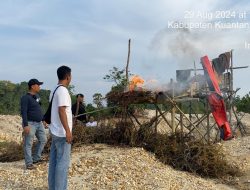 Polsek Singingi Lakukan Penertiban PETI, 5 Unit Mesin Penambang Dimusnahkan