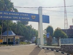 MENGUNGKAP PRAKTEK MAFIA BUKA IMEI DI BATAM, APAKAH ADA KETERLIBATAN OKNUM BEA CUKAI ??