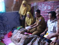 Pemko Payakumbuh dan BAZNAS Berikan Bantuan Kepada Mariani