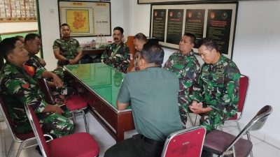 *Berikan Arahan Dan Motivasi Anggotanya, Danramil 04/Jebres Pimpin Apel Pagi*