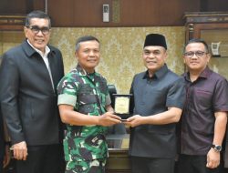 Siap Bersinergi, Brigjen TNI Sugiyono Silaturahmi dengan Ketua DPRD Provinsi Riau Terpilih 