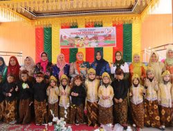 Bangkitkan Jiwa Nasionalisme, Haswinda Indra Pomi Membuka Acara Peringatan Hari Sumpah Pemuda di TK Pertiwi
