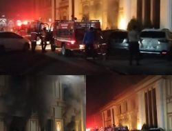 Heboh..! Gedung A Ruang Sat Sabraha Polresta Jambi Terbakar, 8 Unit Mobil Damkar Di Turun Kan Ke Lokasi